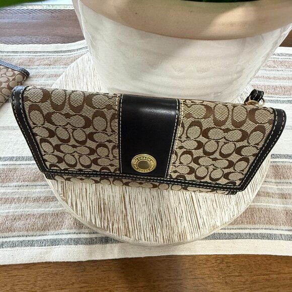 COACH VINTAGE TRIFOLD CHECKBOOK WALLET & INSERT MONOGRAM CANVAS LEATHER - Picture 5 of 16